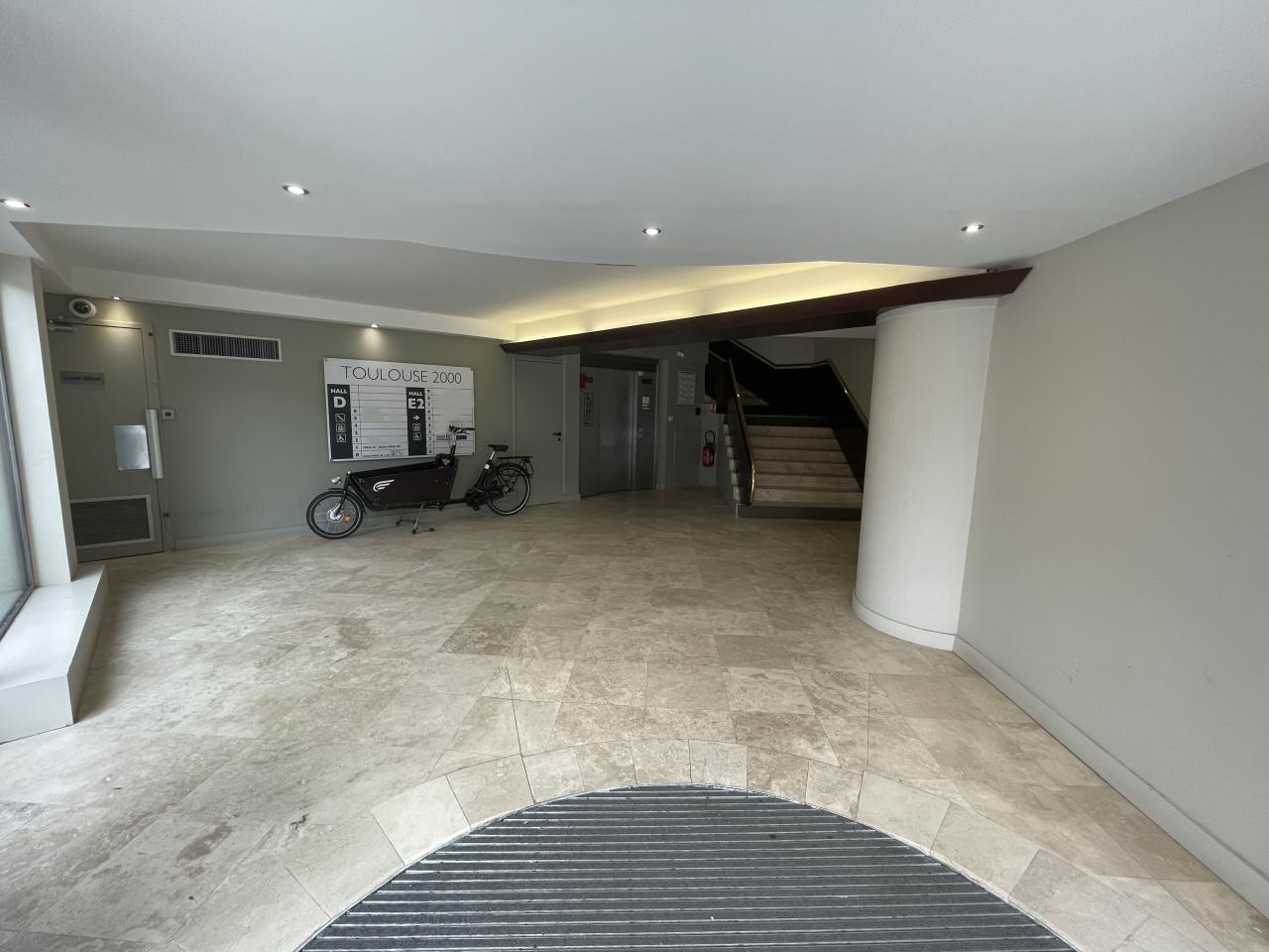 Bureau Toulouse 2076m² Location bureau Toulouse Haute-Garonne OLBUR2532760 1